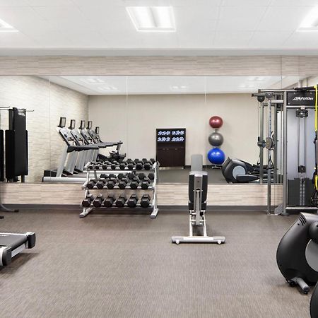 Отель Courtyard By Marriott Wayne Fairfield Экстерьер фото